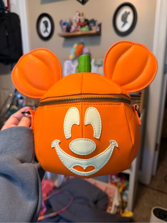 Loungefly Handbags - Disney Loungefly Halloween Mickey Pumpkin bag